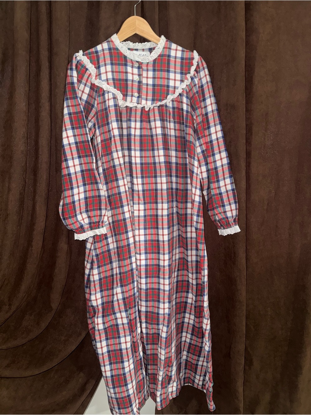 Vintage Land of Salzburg Plaid Prairie Nightgown / House Dress
